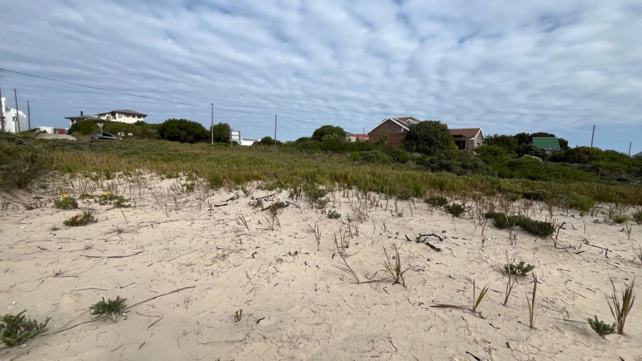 Commercial Property for Sale in Paradise Beach Eastern Cape